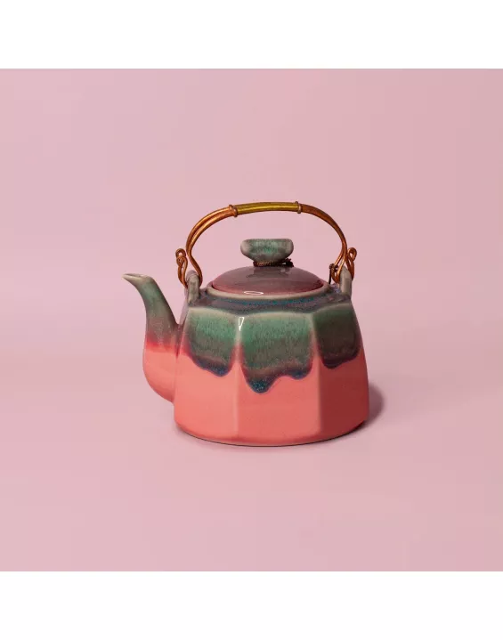 Craftsmanship - Handmade Ceramic Teapot